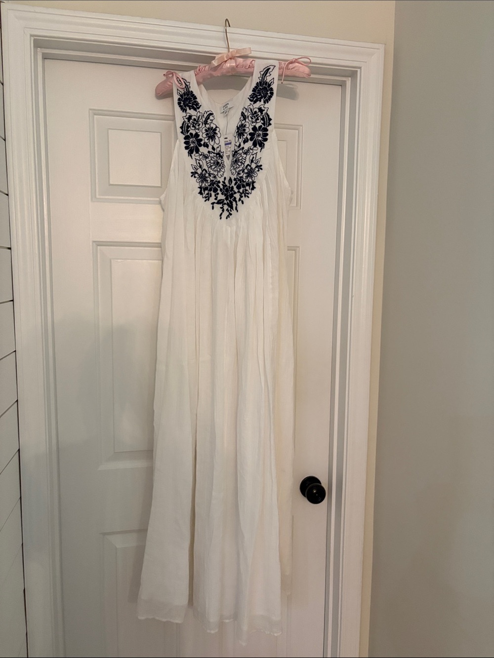 crown & ivy White Maxi Dress with Navy Floral Embroidery